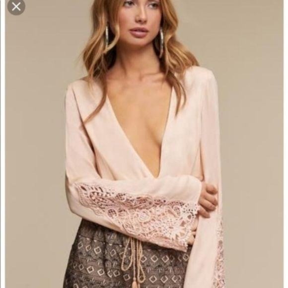 The Jetset Diaries Hyacinth Top Revolve in Blossom - Picture 3 of 12